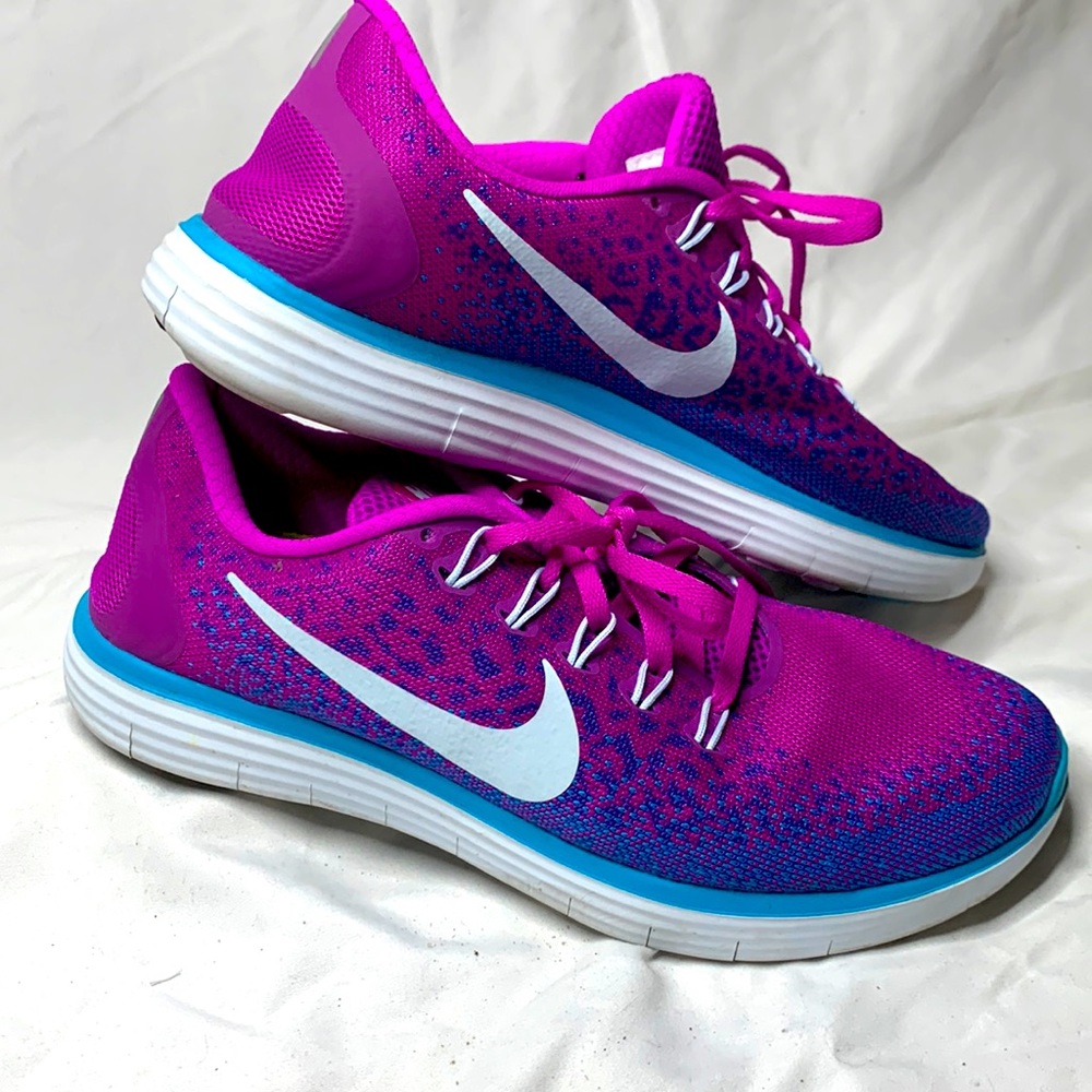 Nike FREE RN Distance, women’s size 8.5